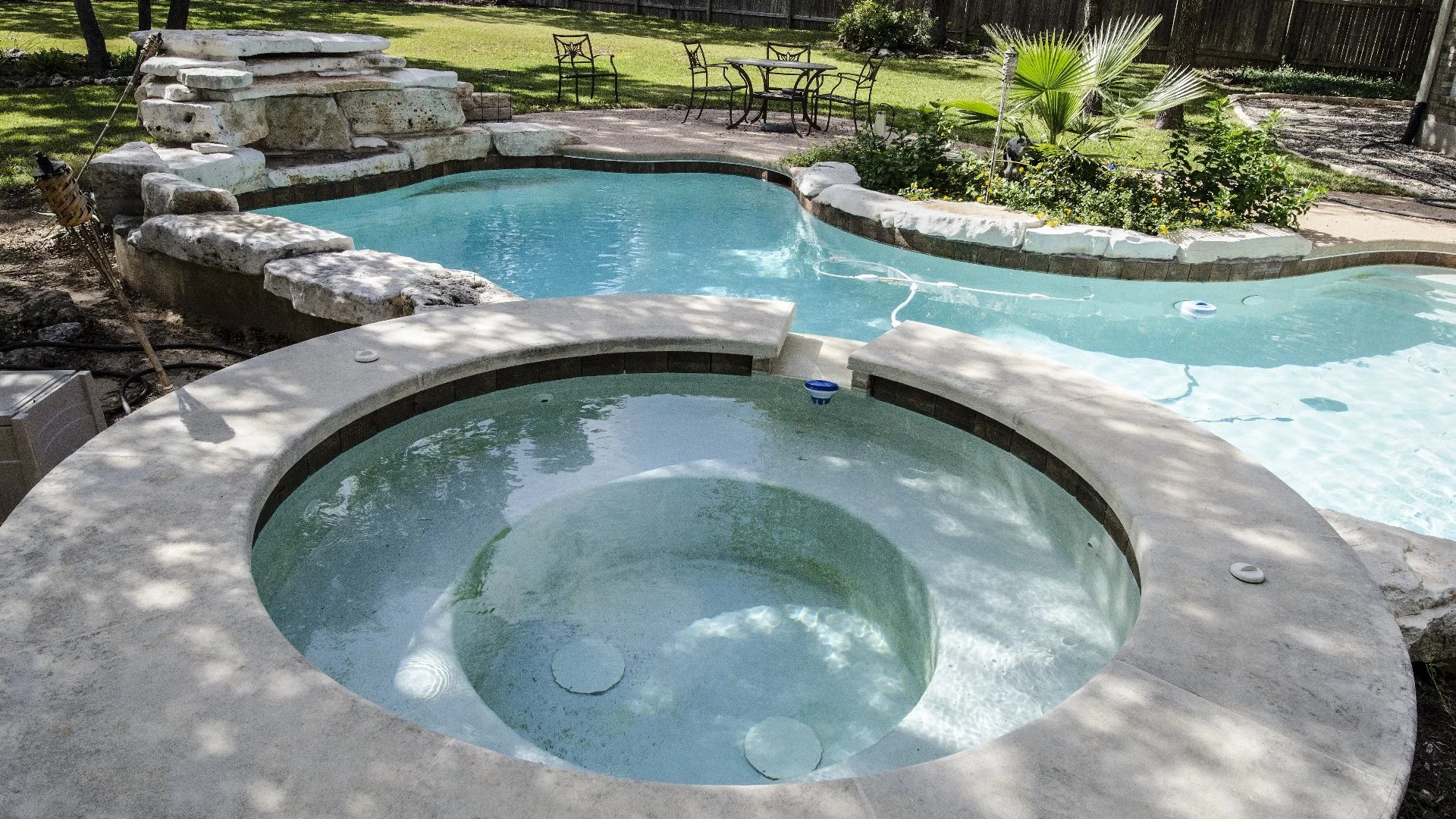 What's the Lifespan of a Gunite Pool?