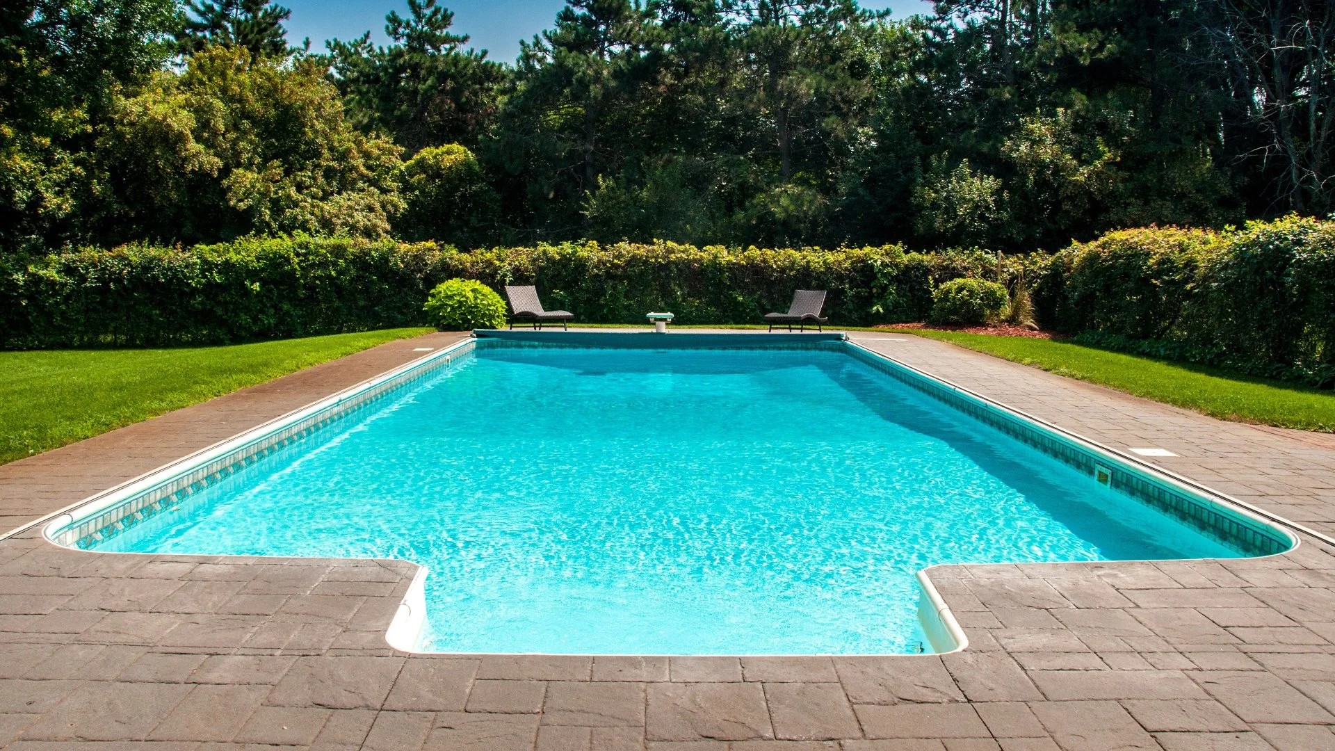 Is It Worth Putting a Heater in a Pool?