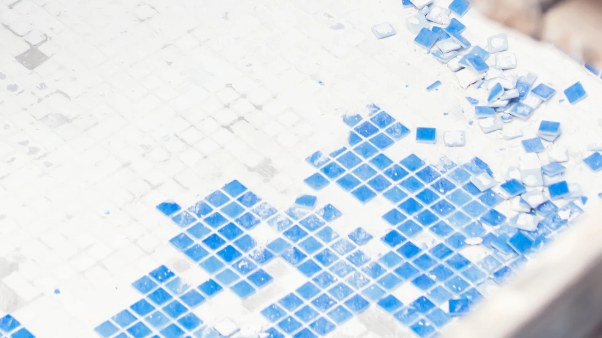 How Can You Tell if Your Pool Needs Resurfacing?